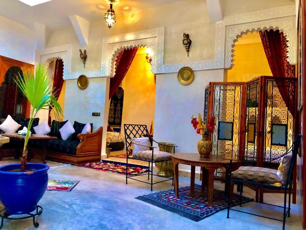 Apartamento Dar Eljazouli Marrakesh Exterior foto