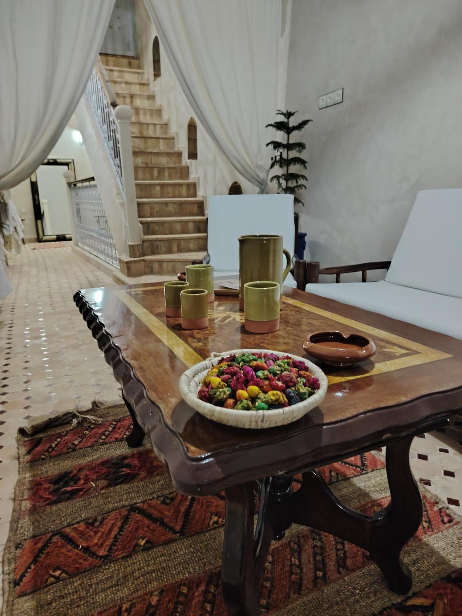 Apartamento Dar Eljazouli Marrakesh Exterior foto